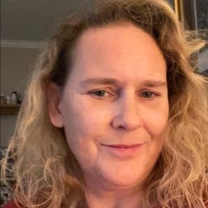 Meet your Posher, Beverly